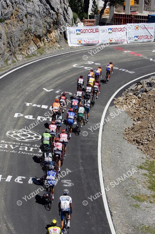 Peloton on La Pierre St-Martin007p.jpg